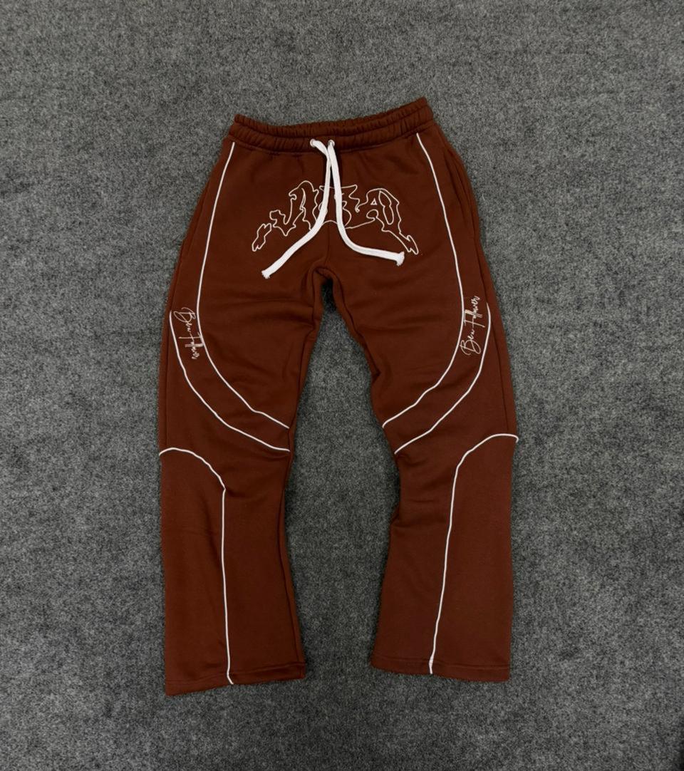 Viral Baggie Pants( Brown)