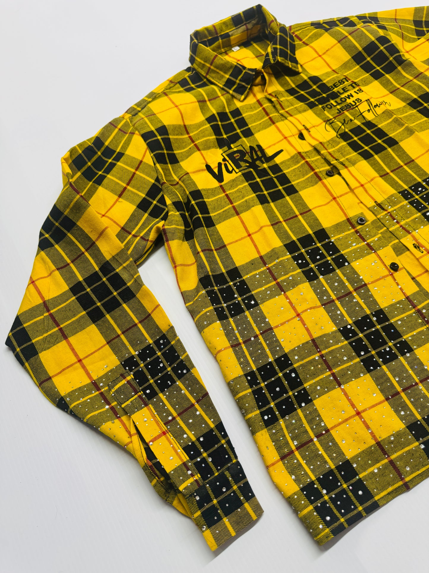 Camisa de Botones Version "Be a Follower" Amarilla y Negra