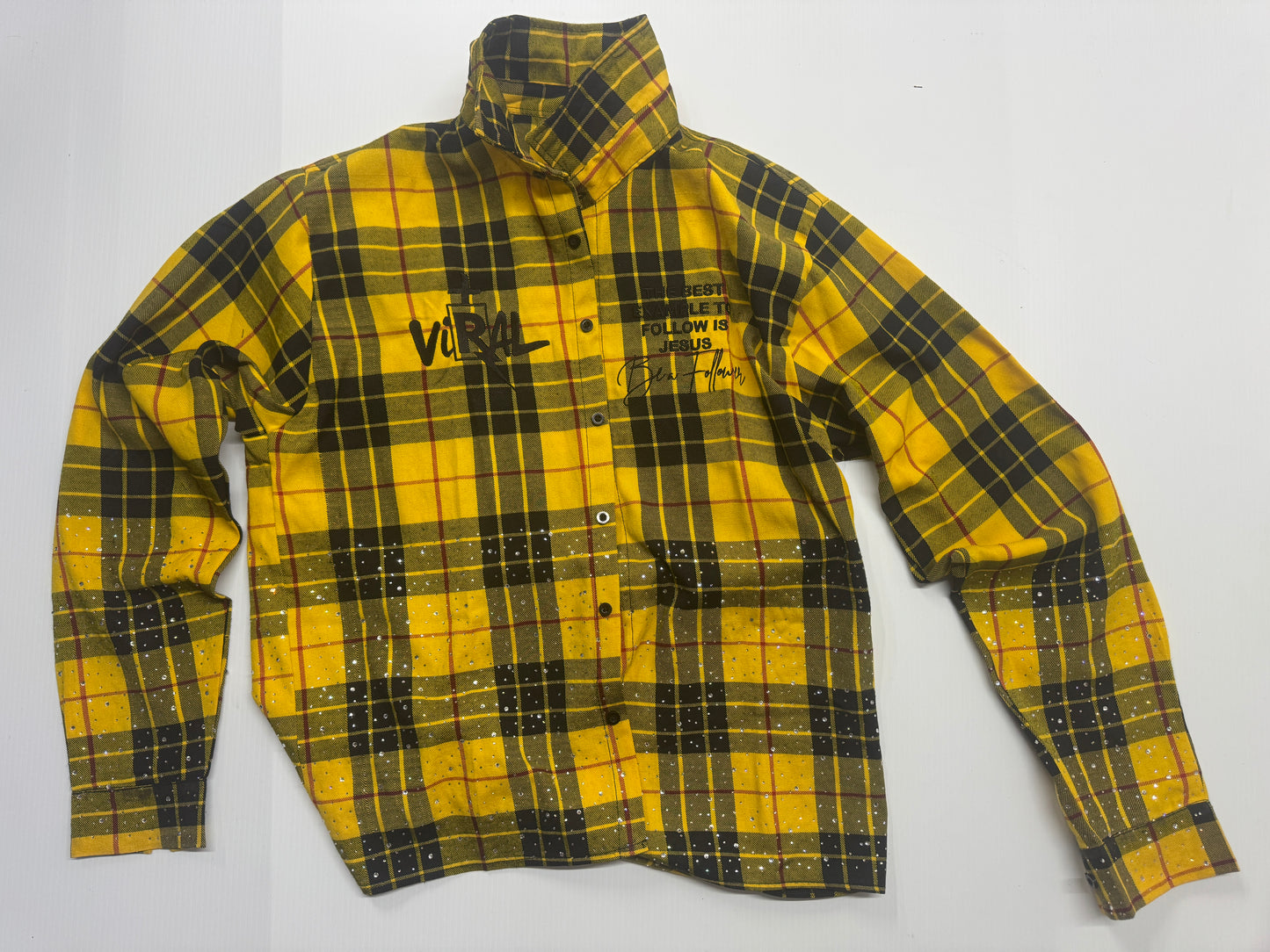 Camisa de Botones Version "Be a Follower" Amarilla y Negra