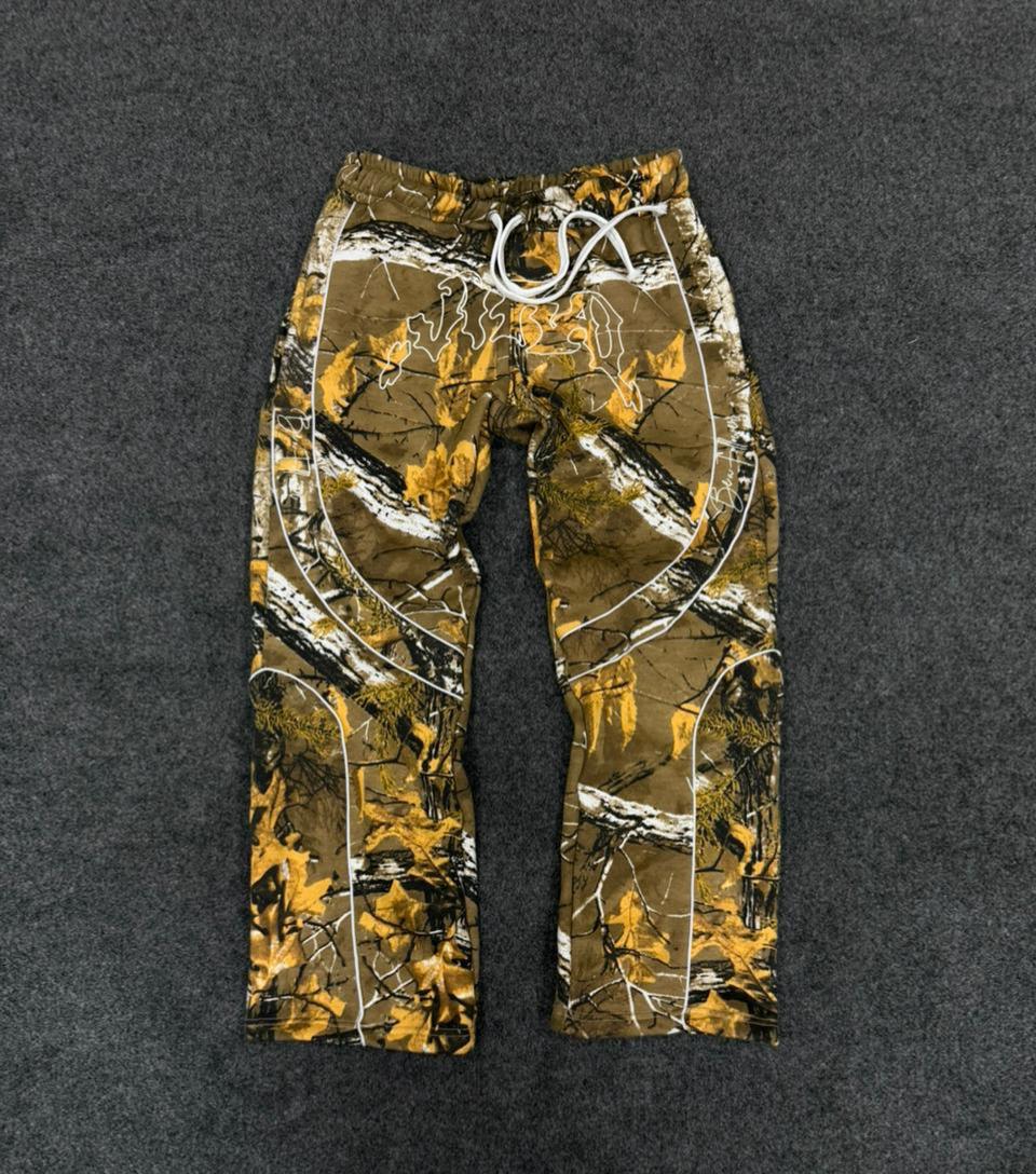 Viral Baggie Pants( Camo)